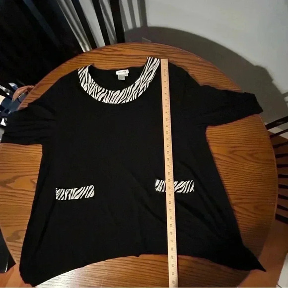 Gardy Womens Size XXL Tunic Top Shark-bite Hem Zebra Print Trim Lagenlook Pocket - Picture 8 of 8